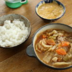 ピリ辛豚汁と納豆ご飯